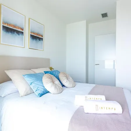 아파트 Intempo By Holuxe - 225 - 22nd Floor 베니돔